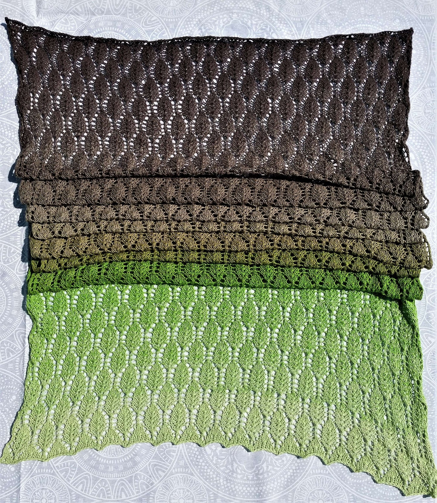 Leaf Shawl Pattern - Instant Download (Knit)