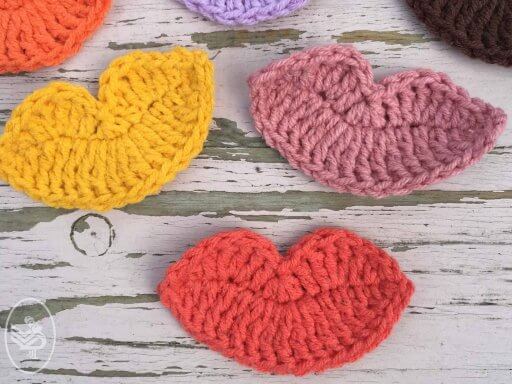 Kissing Lips US Crochet - Instant Download