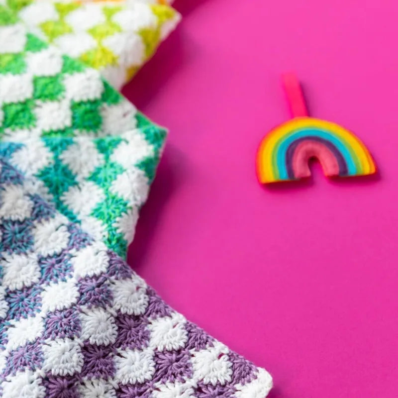 Rainbow Catherine Wheel Blanket by Haak Maar Raak - Yarn Kit