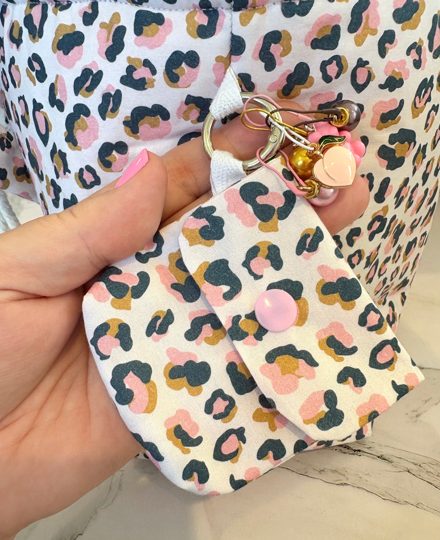 Pouch with Measuring Tape - Animal Print