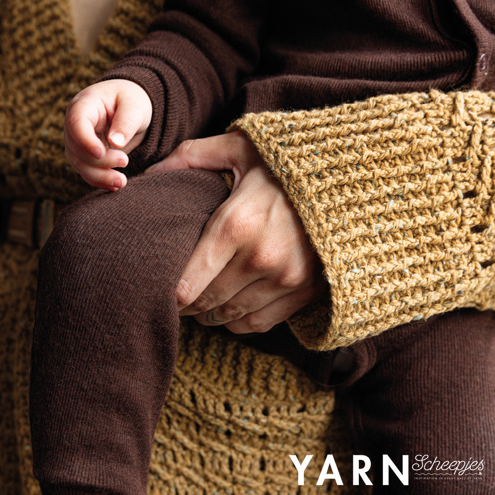 Scheepjes Bookazine Issue 18 The Family