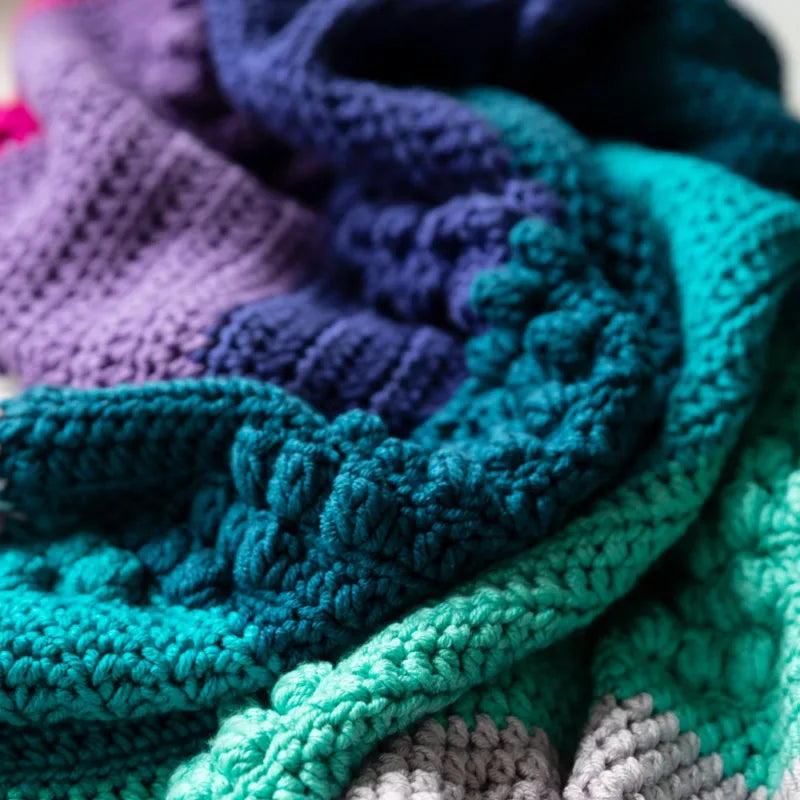 Bobble Track Play Blanket by Haak Maar Raak - Yarn Kit