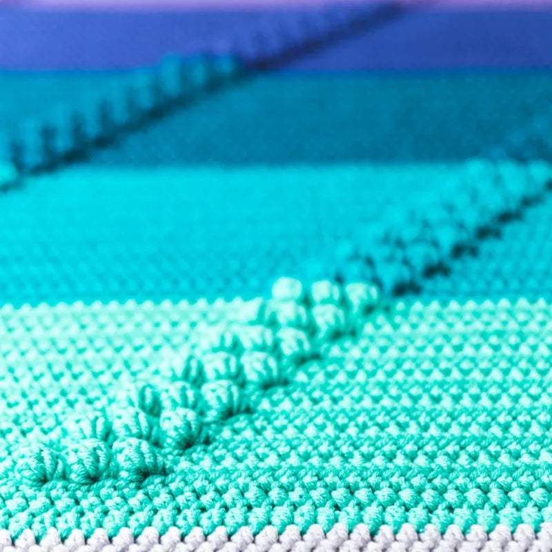 Bobble Track Play Blanket by Haak Maar Raak - Yarn Kit
