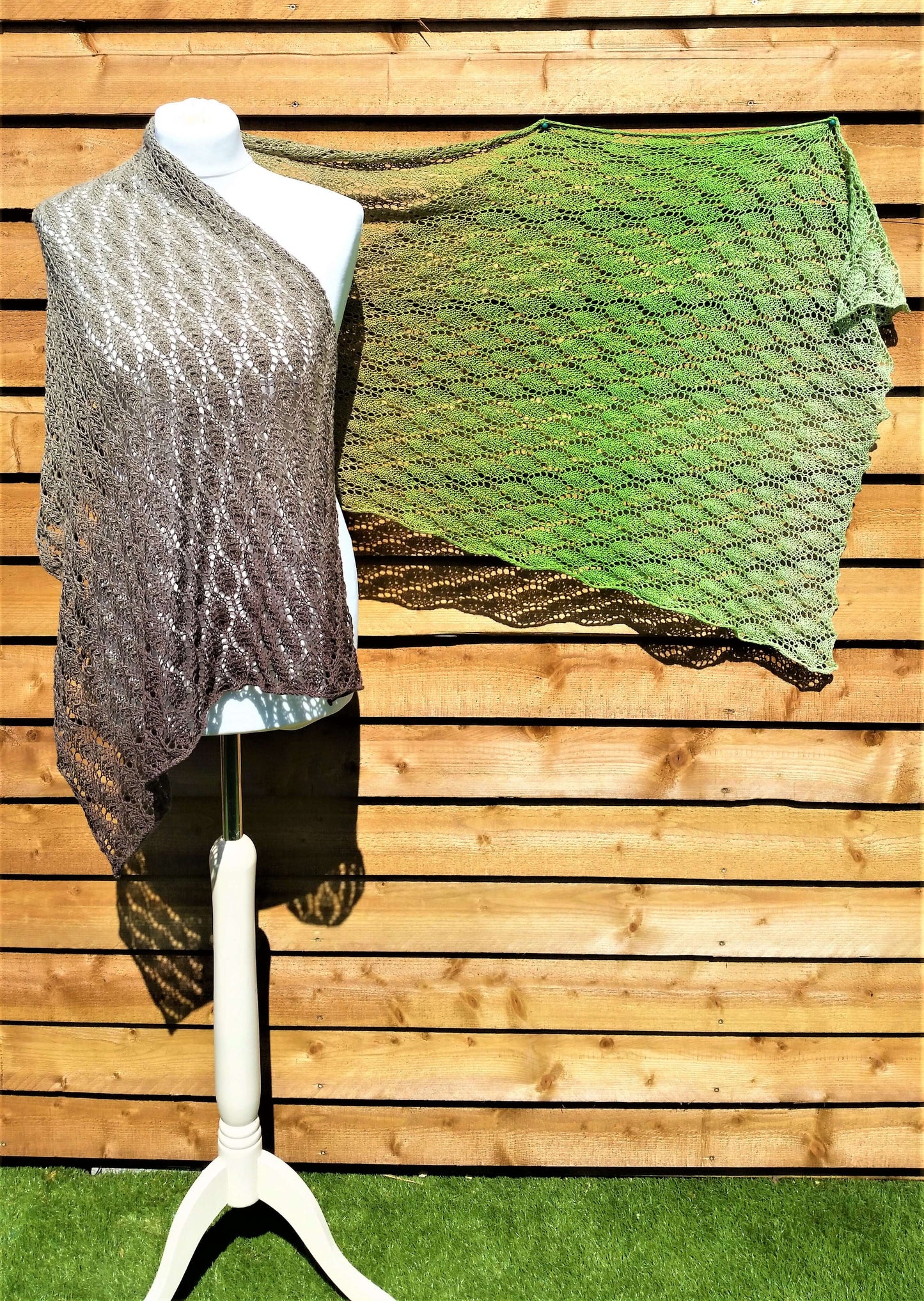 Leaf Shawl Pattern - Instant Download (Knit)