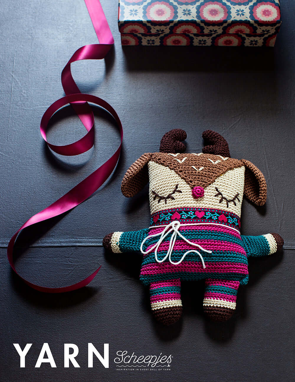 Scheepjes Bookazine Issue 6 Folk