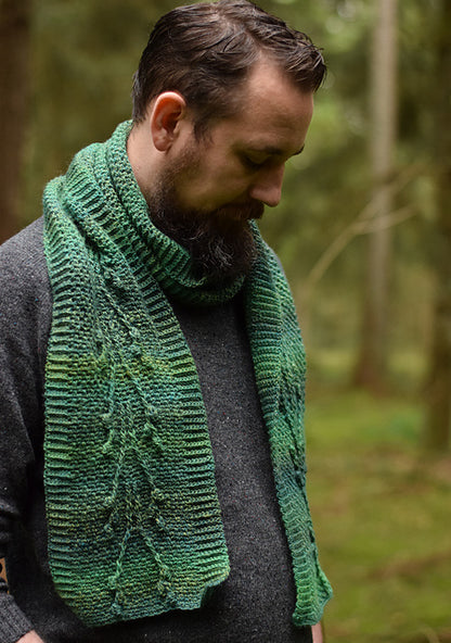 Blooming Moss Scarf by A Spoonful of Yarn - Yarn Kit